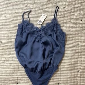 Lace trim cami bodysuit